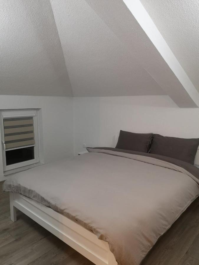 Papi Apartments Kruševo Eksteriør bilde