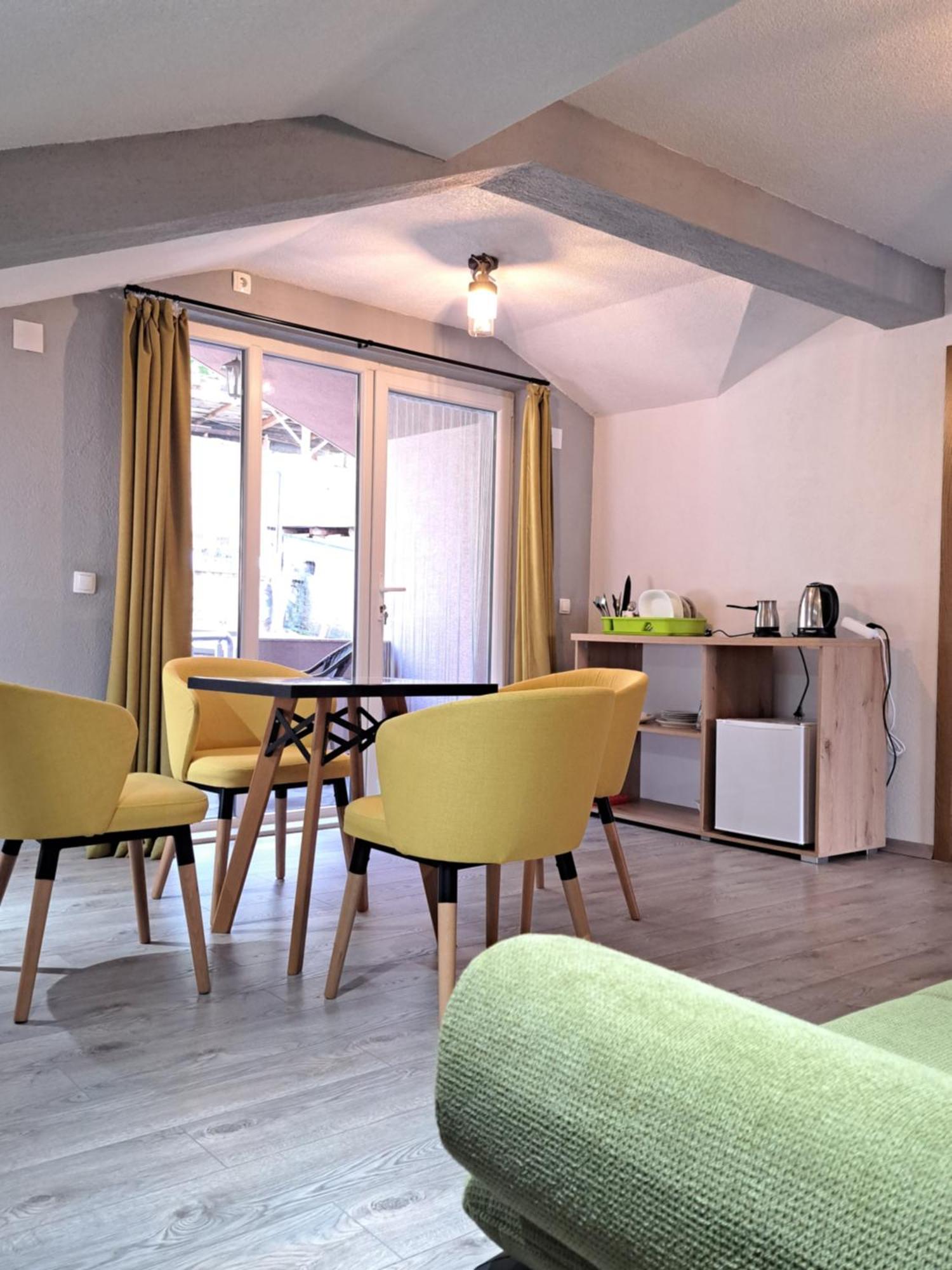 Papi Apartments Kruševo Eksteriør bilde