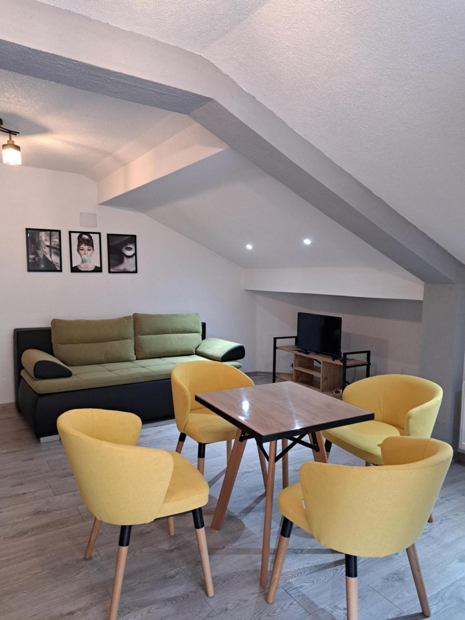 Papi Apartments Kruševo Rom bilde