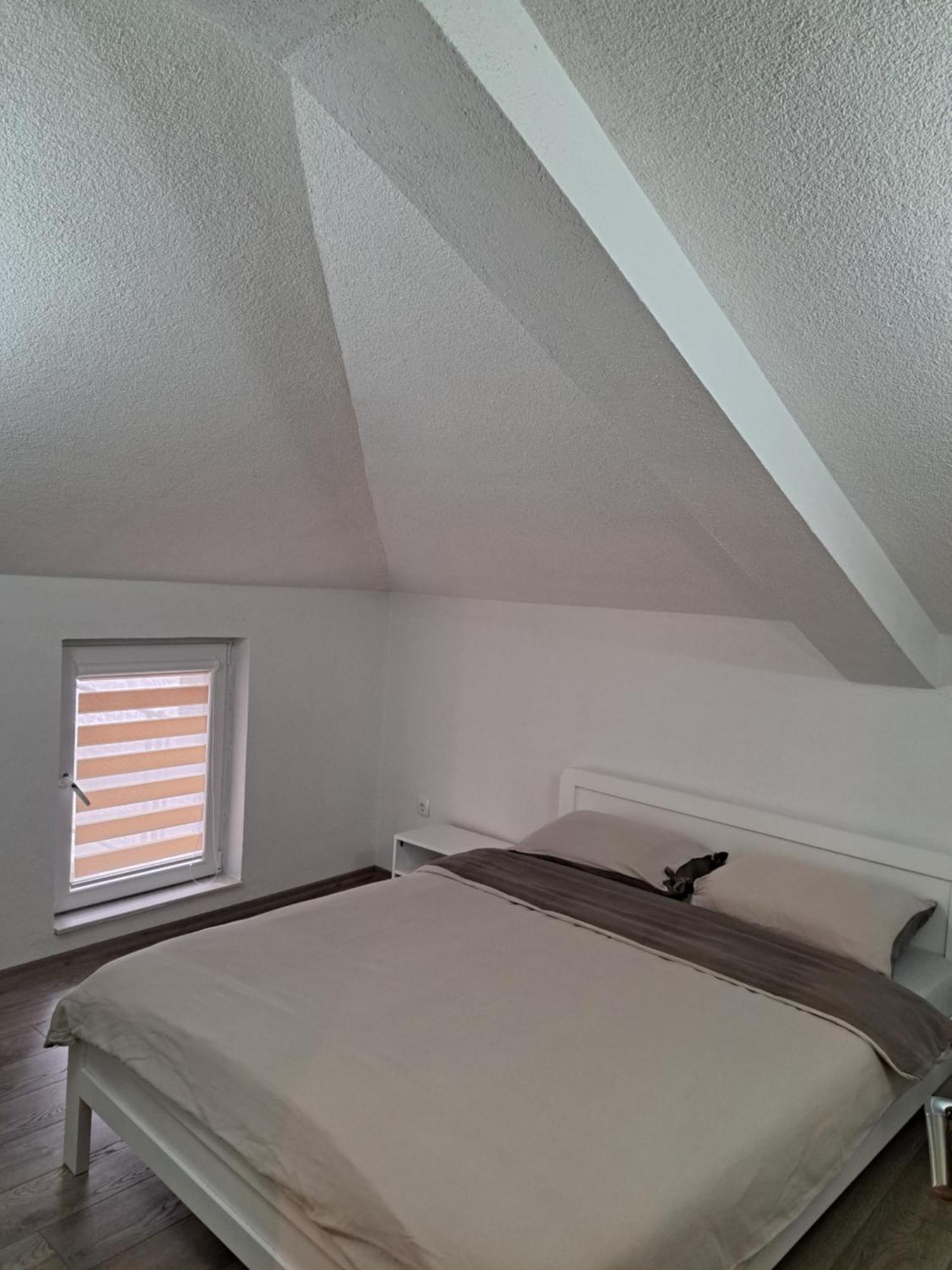 Papi Apartments Kruševo Rom bilde